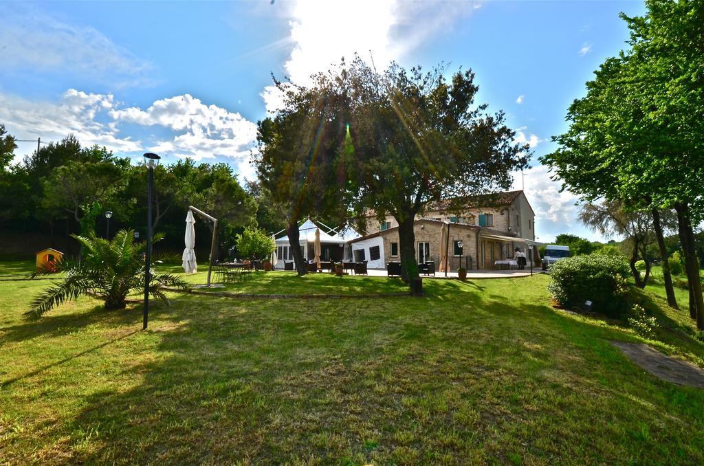 Ristorante Country House Isolabelgatto Villa Fano Eksteriør bilde