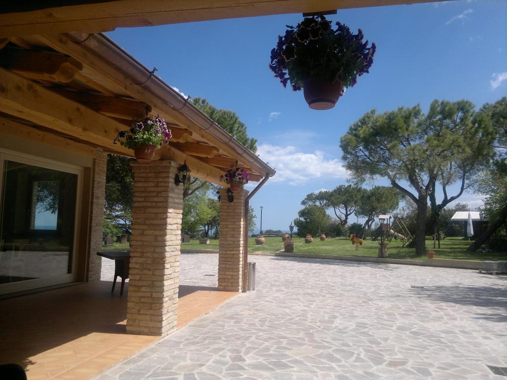 Ristorante Country House Isolabelgatto Villa Fano Eksteriør bilde