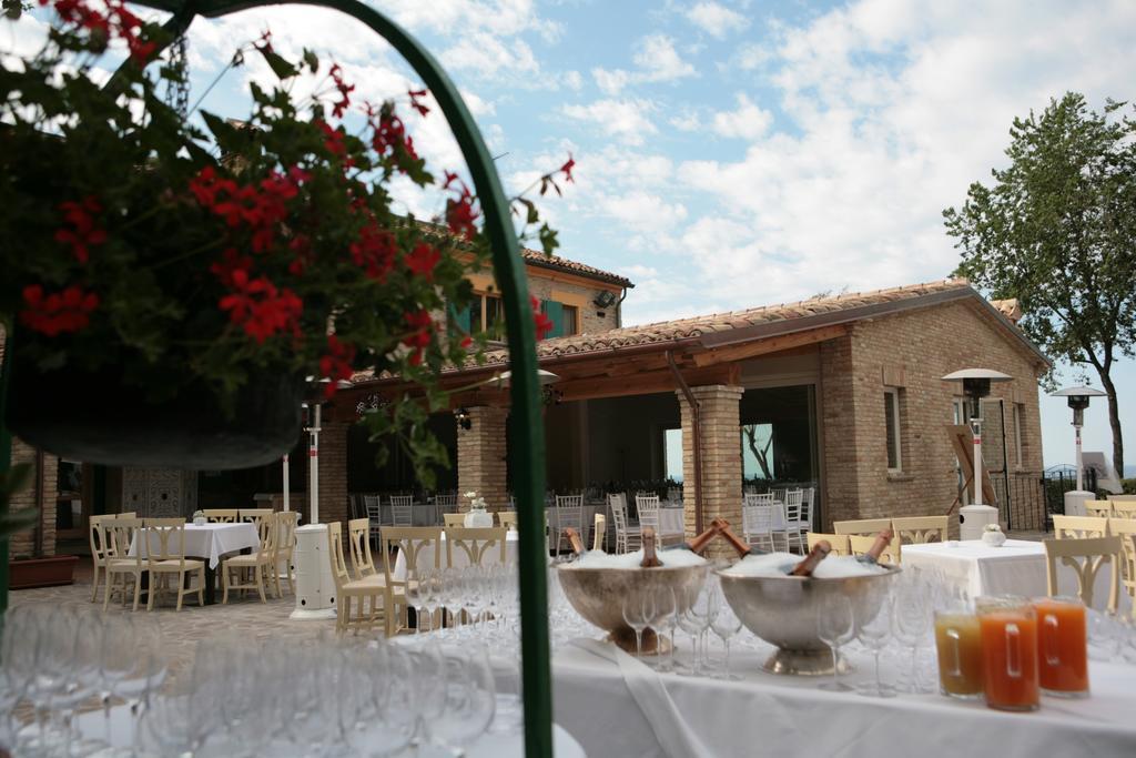 Ristorante Country House Isolabelgatto Villa Fano Eksteriør bilde