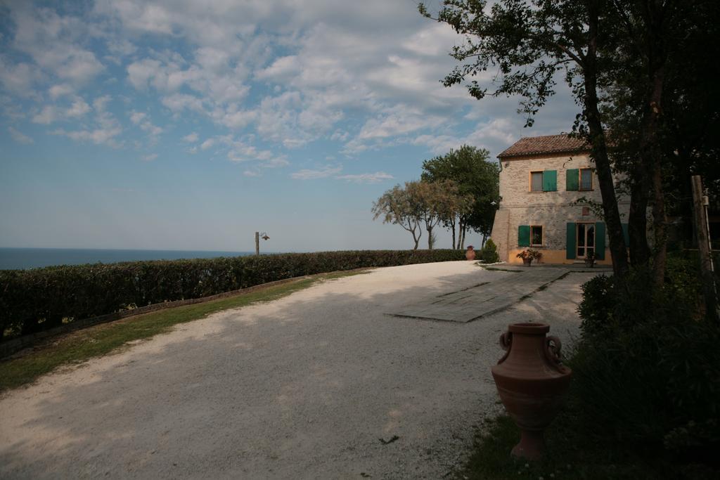 Ristorante Country House Isolabelgatto Villa Fano Eksteriør bilde